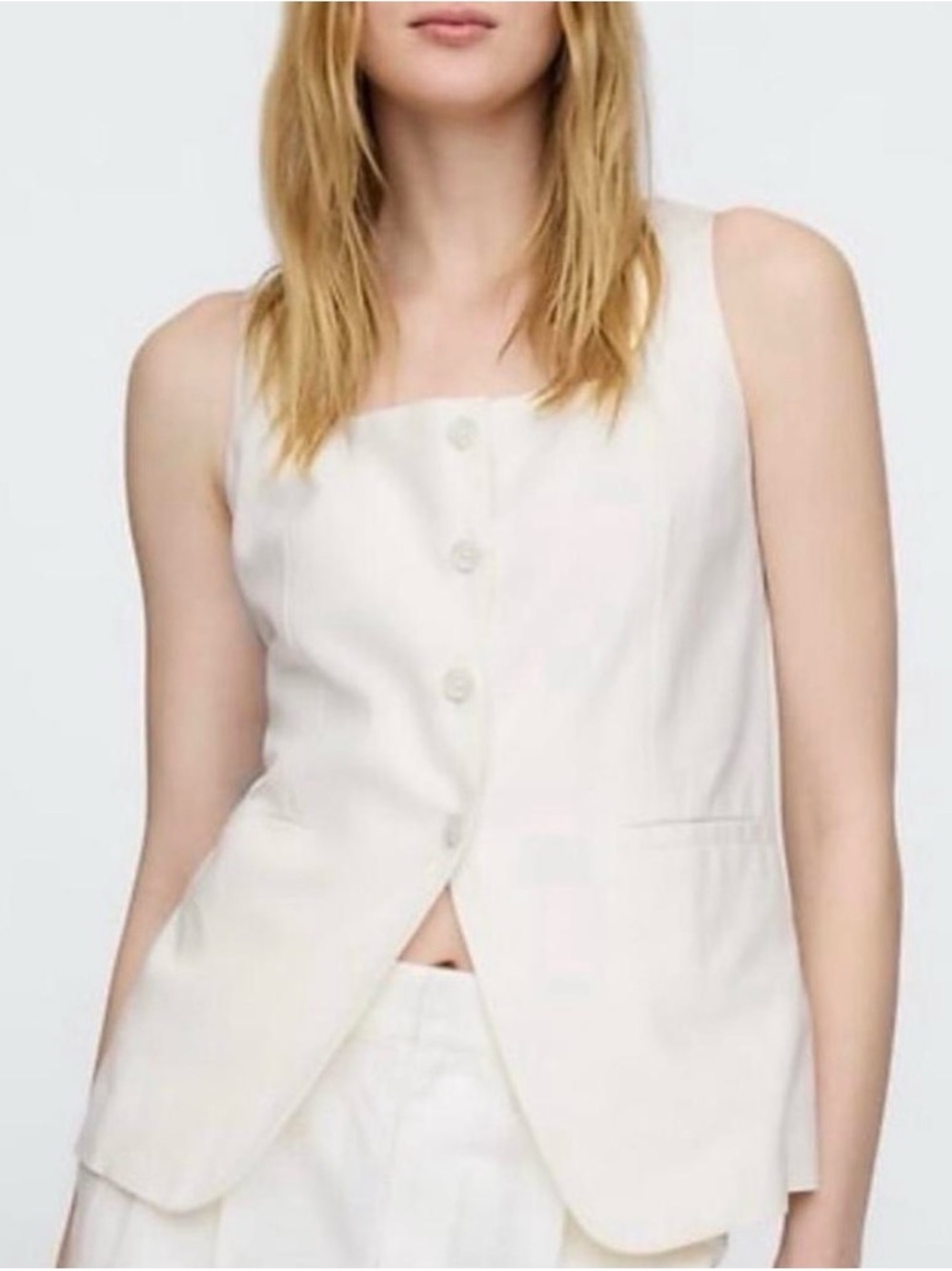 Gap Cream Button-Front Sleeveless Vest